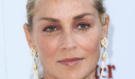 Kontroverze kolem módní volby herečky Sharon Stoneové