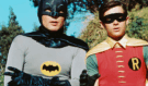 Batman z roku 1966: Vtipné momenty, které jste možná při sledování přehlédli