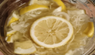 Babiččin zázrak na kašel: domácí sirup, který konkuruje lékárně. Přísaha na med, cibuli a citron!