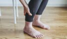 Nenápadný varovný signál infarktu: Co vám v tichosti prozrazují chodidla?