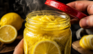 Smíchejte citron s těmito dvěma ingrediencemi: Zapomenutý domácí elixír, který čistí cévy od cholesterolu a sráží cukr v krvi