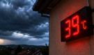 Záchrana se odkládá: Na Česko sice míří studená fronta, ale meteorologové odhalili krutý háček!