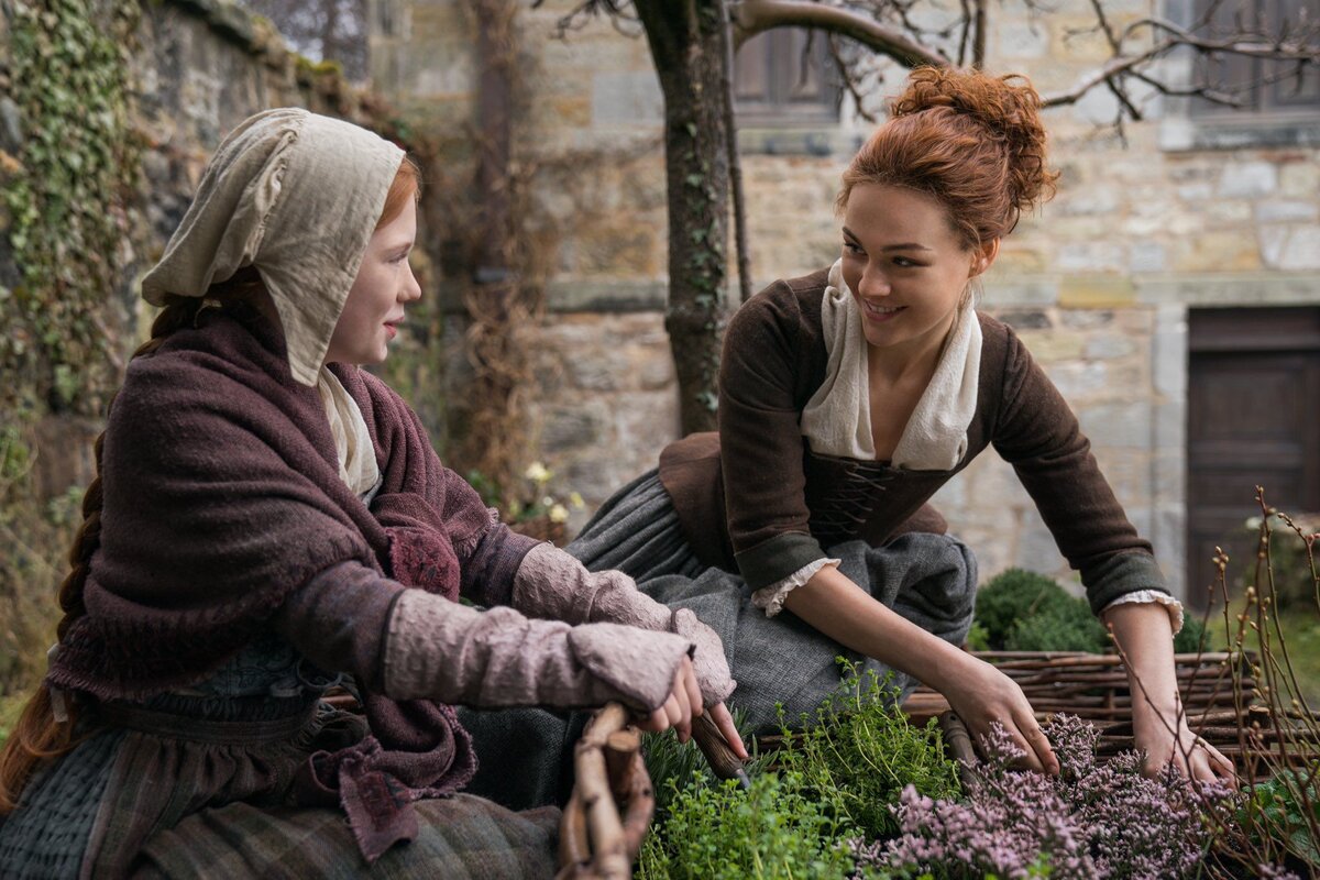 Krevní skupiny jsou soubory geneticky kódovaných antigenů na povrchu červených krvinek a jiných krvinek.-2